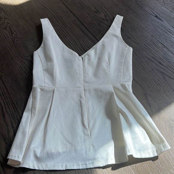 Cream peplum asos petite top size us 1 uk 4 - Picture 2 of 4